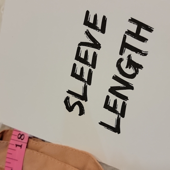 Forever 21 Blush Colored Button-up Sheer Blouse Size Small - Picture 9 of 11